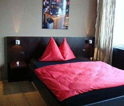بفافيكون Hotel Quersinn الغرفة الصورة